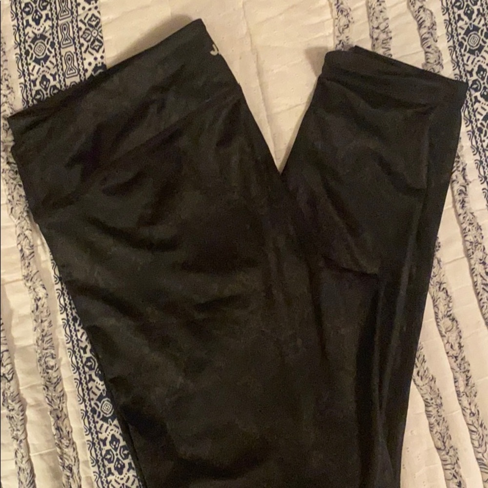 Joylab Faux Snake Print Leggings- large